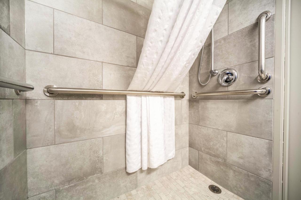 Quality Inn And Conference Center I-80 Grand Island Doniphan Εξωτερικό φωτογραφία