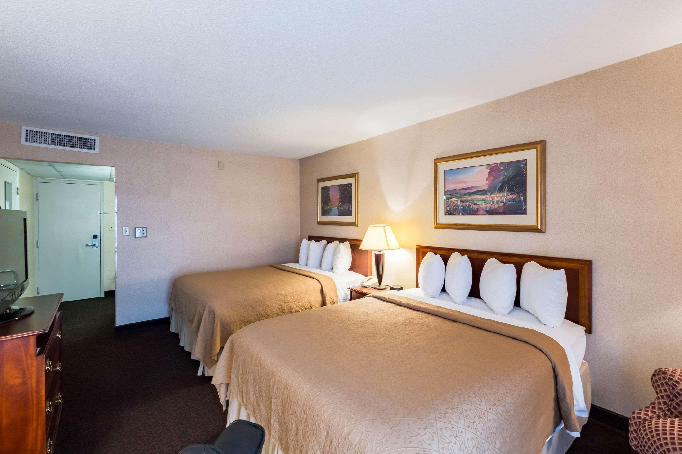 Quality Inn And Conference Center I-80 Grand Island Doniphan Εξωτερικό φωτογραφία