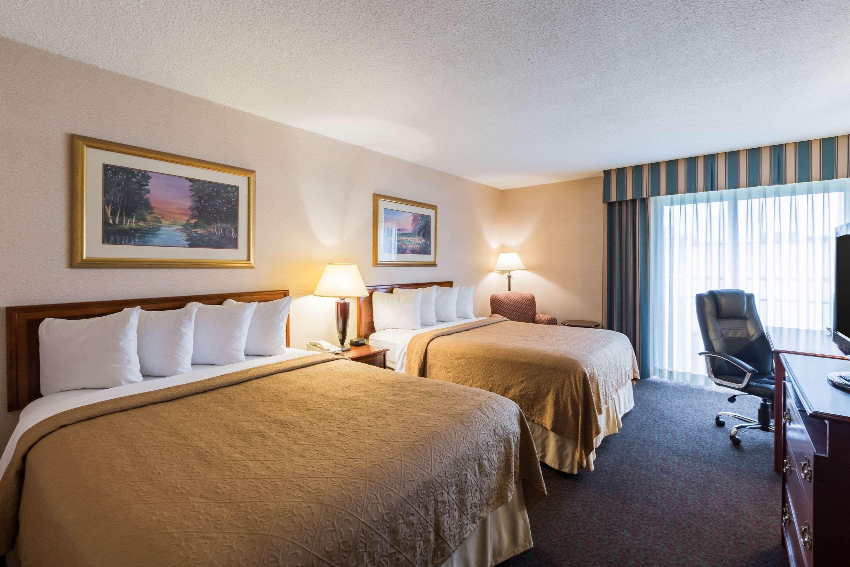 Quality Inn And Conference Center I-80 Grand Island Doniphan Εξωτερικό φωτογραφία
