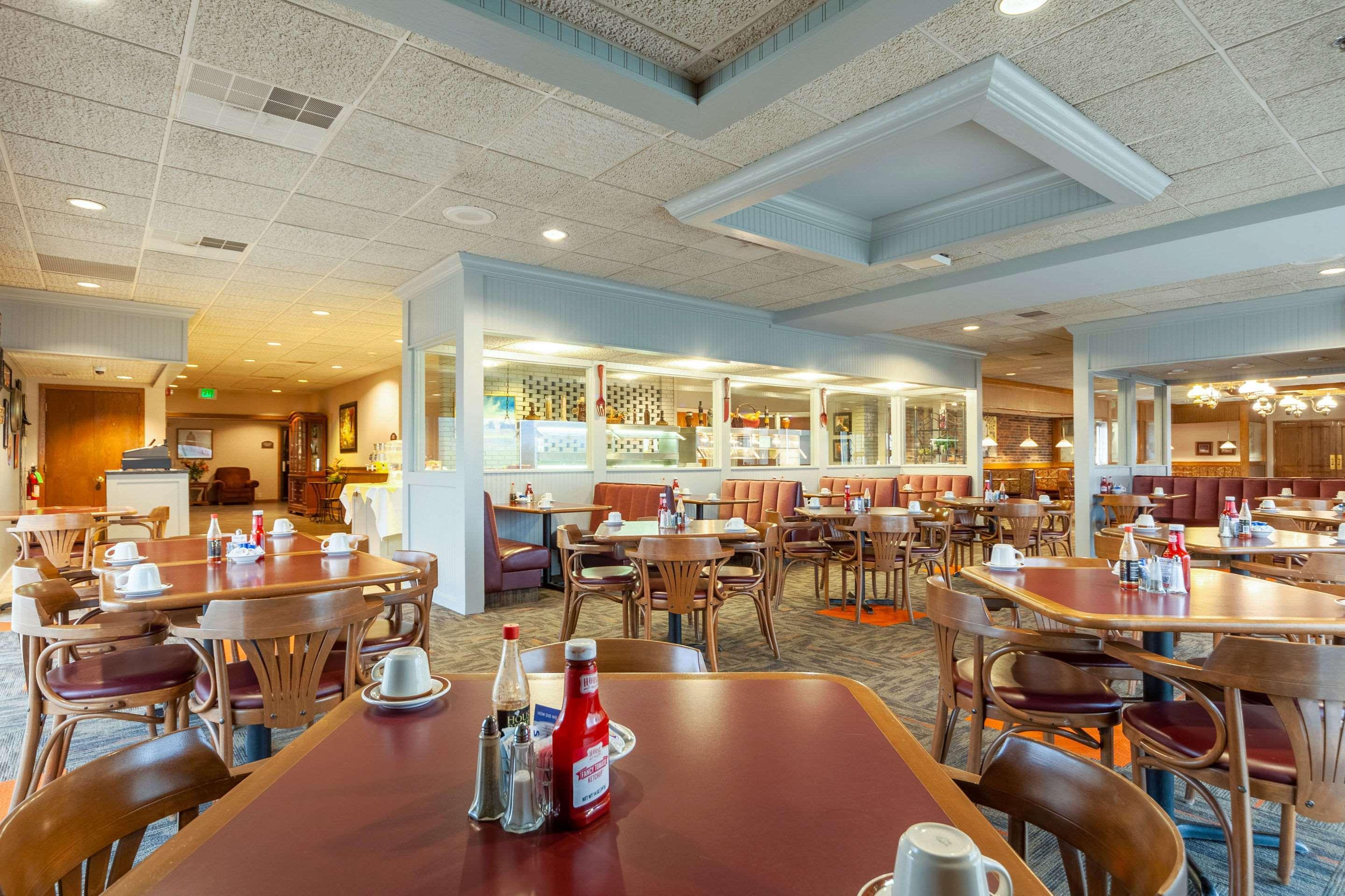 Quality Inn And Conference Center I-80 Grand Island Doniphan Εξωτερικό φωτογραφία