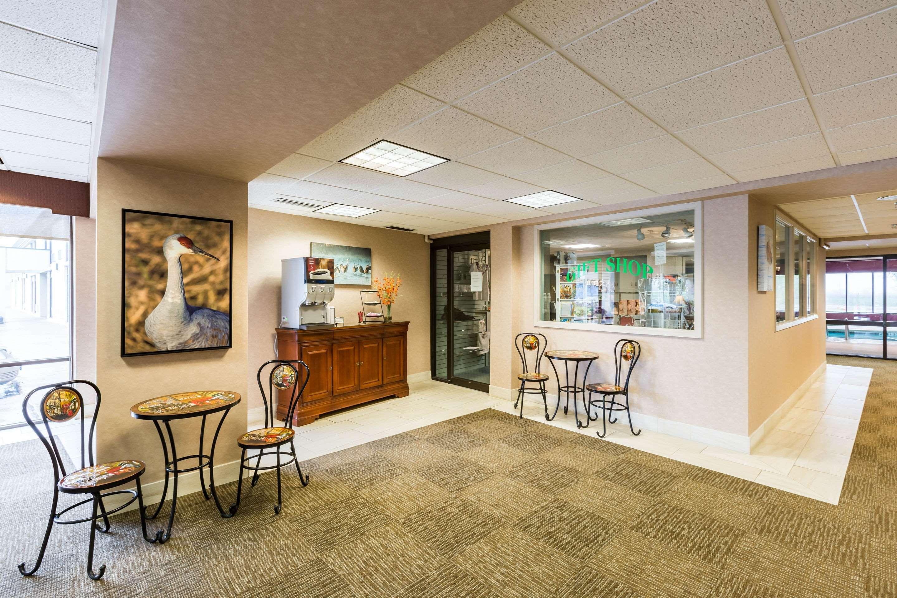 Quality Inn And Conference Center I-80 Grand Island Doniphan Εξωτερικό φωτογραφία