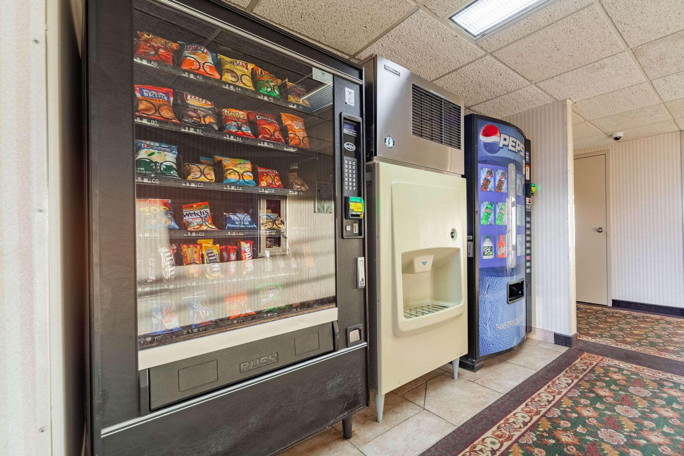 Quality Inn And Conference Center I-80 Grand Island Doniphan Εξωτερικό φωτογραφία