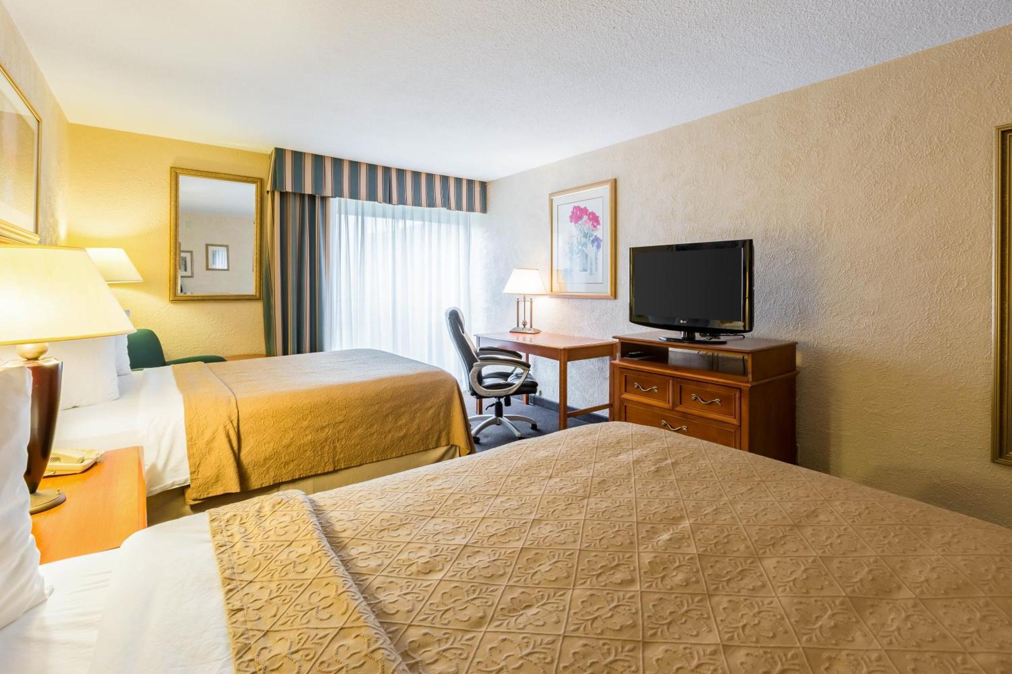Quality Inn And Conference Center I-80 Grand Island Doniphan Εξωτερικό φωτογραφία