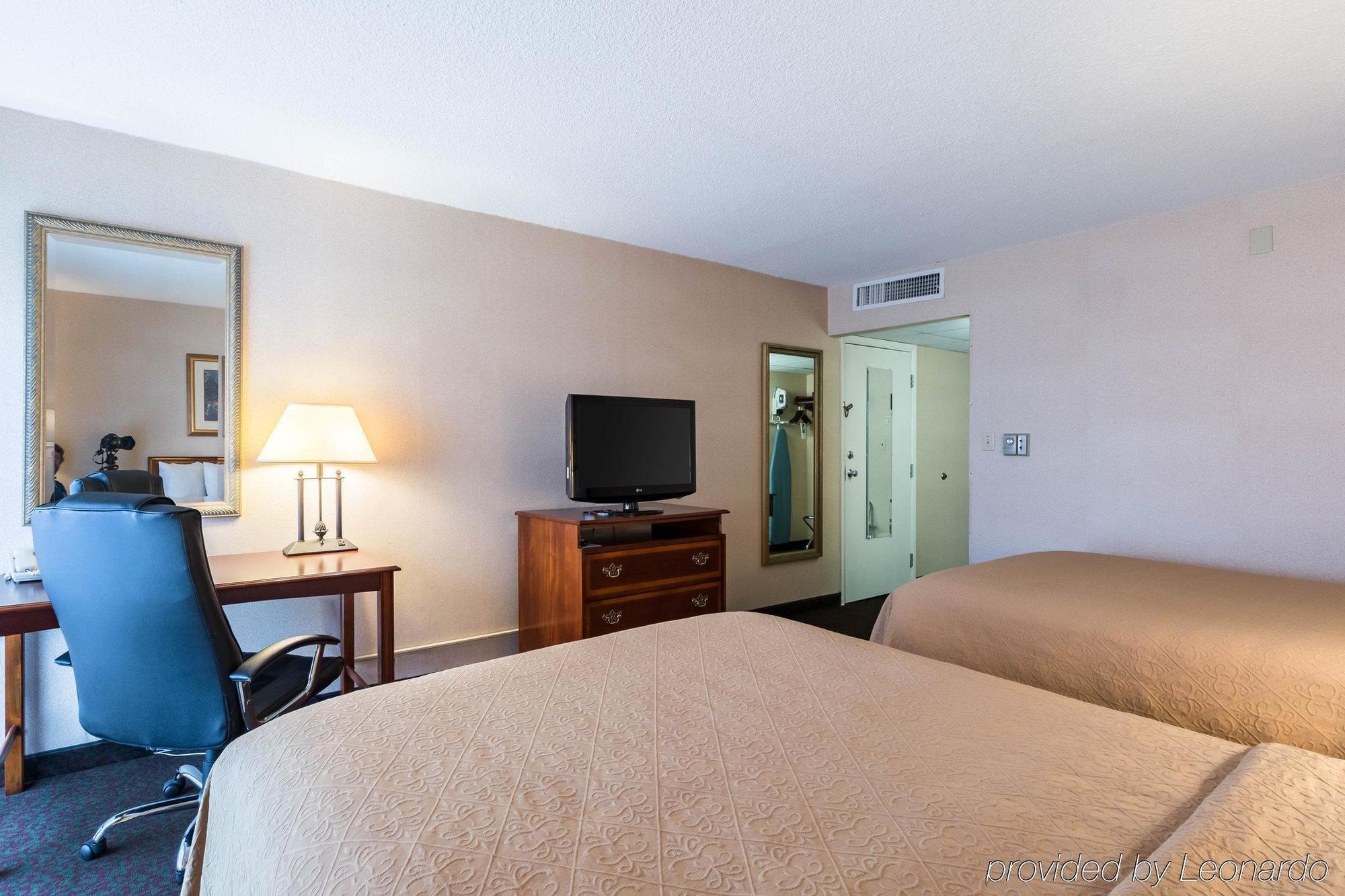 Quality Inn And Conference Center I-80 Grand Island Doniphan Εξωτερικό φωτογραφία